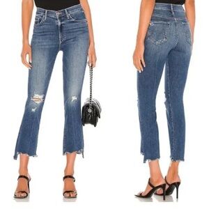 Mother The Insider Crop Step Chew Fray Jeans in Dancing on Coals